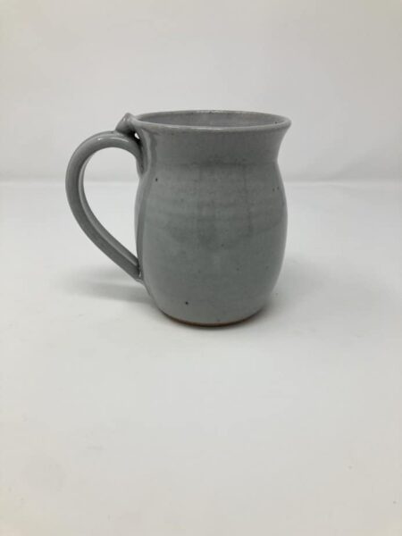 gray barrel mug